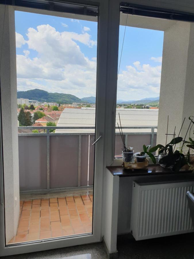 Messe Apartment Клагенфурт Екстериор снимка