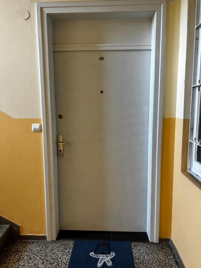 Messe Apartment Клагенфурт Екстериор снимка